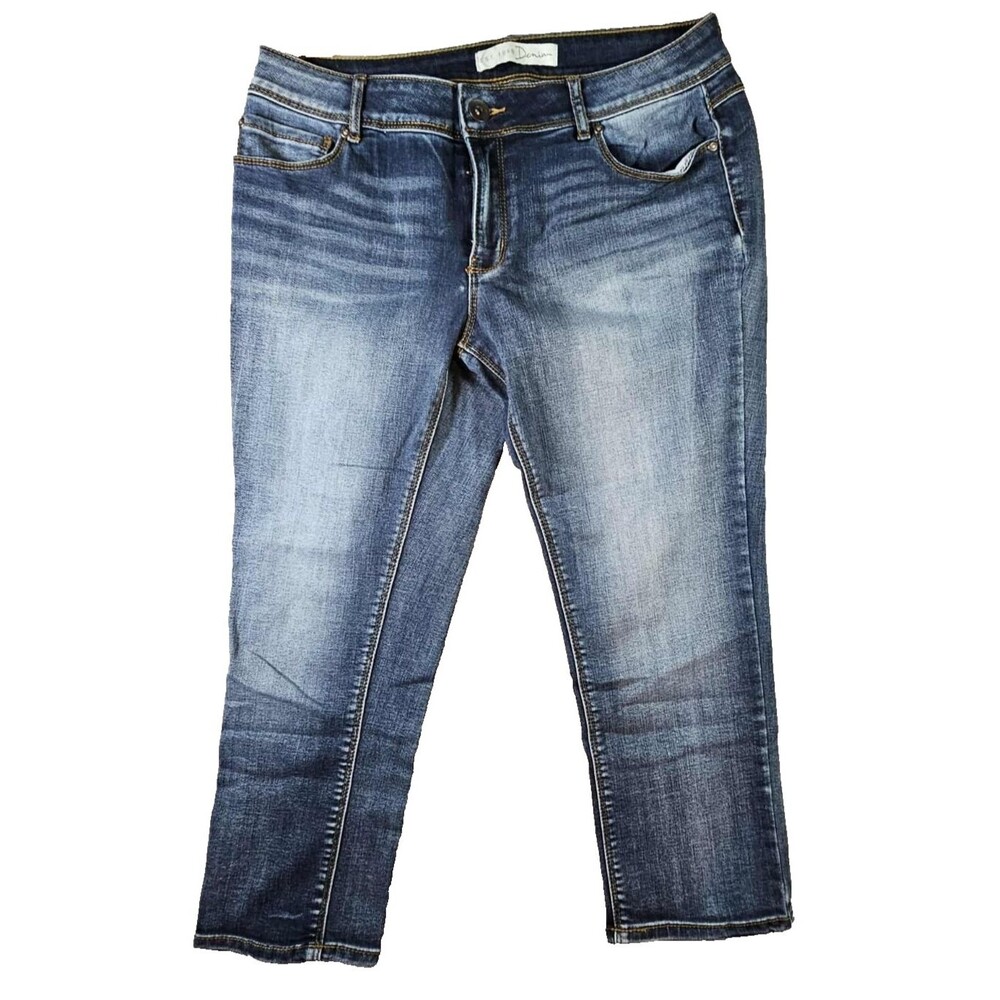 Cato Contemporary Cropped Jeans Size 8 Mid Rise